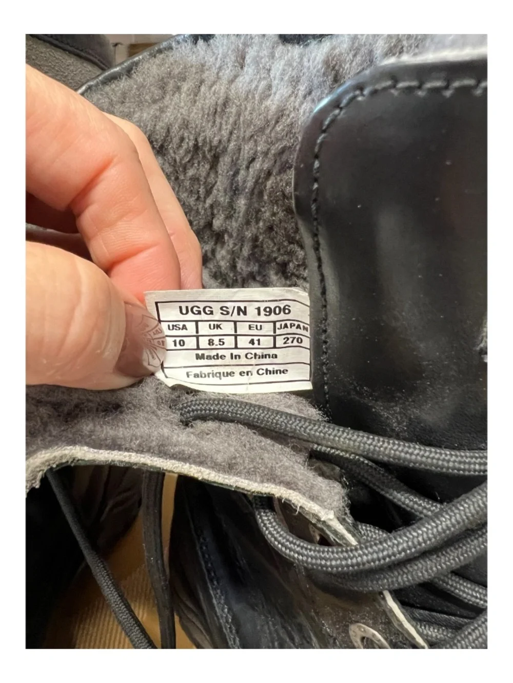 UGG Adirondack II Black & Gray Waterproof Sheepskin Boots | Size 10
